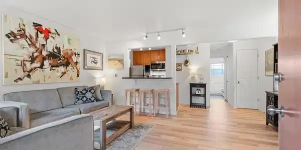 3636 Evanston N