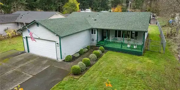 11947 Collins SE