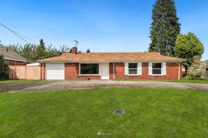 7923 Leschi SW