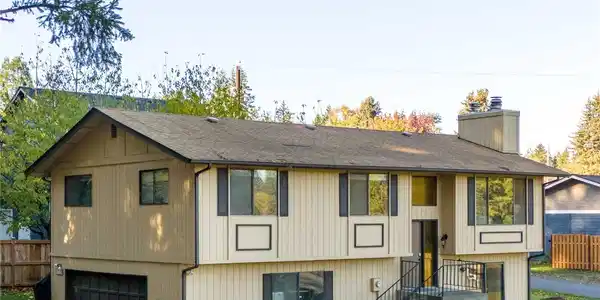 5124 Brassfield SE