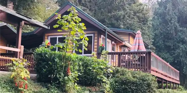1546 Reservation Road SE