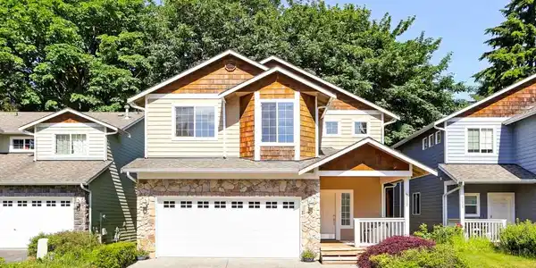 4225 144th SW