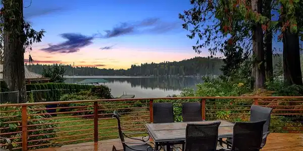 24119 Lake Roesiger