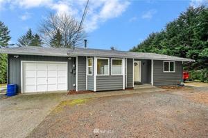 17033 Lake Goodwin