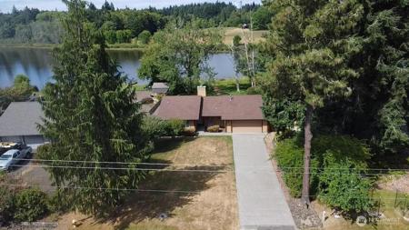 2413 Westlake SE