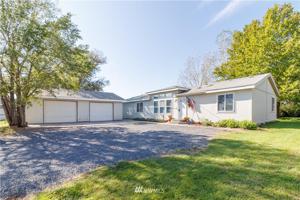 3086 Westshore Drive
