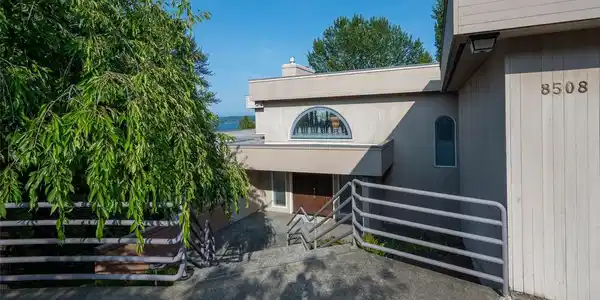 8508 54TH NE