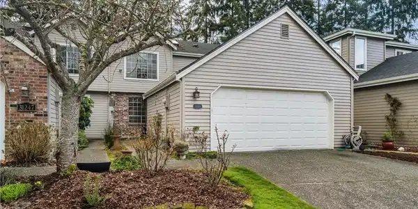 31245 10th Court SW