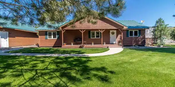 38823 Redwine Canyon Road