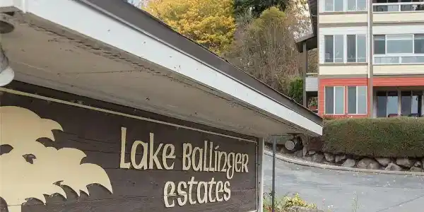 23405 Lakeview