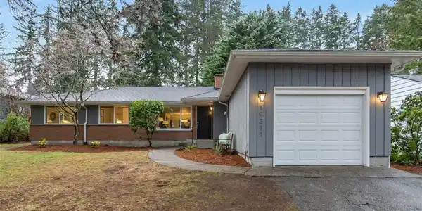 19311 Firlands N