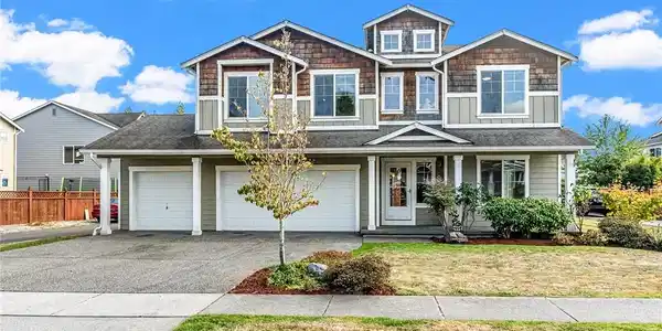 7216 35th NE
