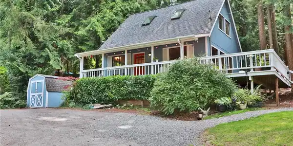 5305 April Drive