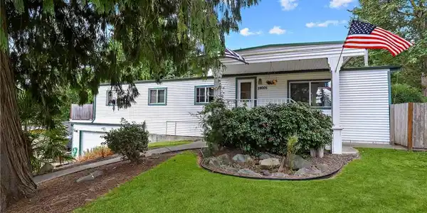 28005 45th S