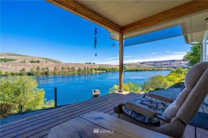 1435 Jefferson Avenue
