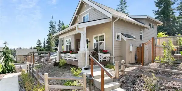 30925 6th SW