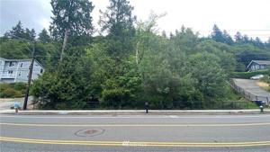 2200 Lake Sammamish NE