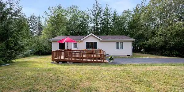 161 Elk Pl