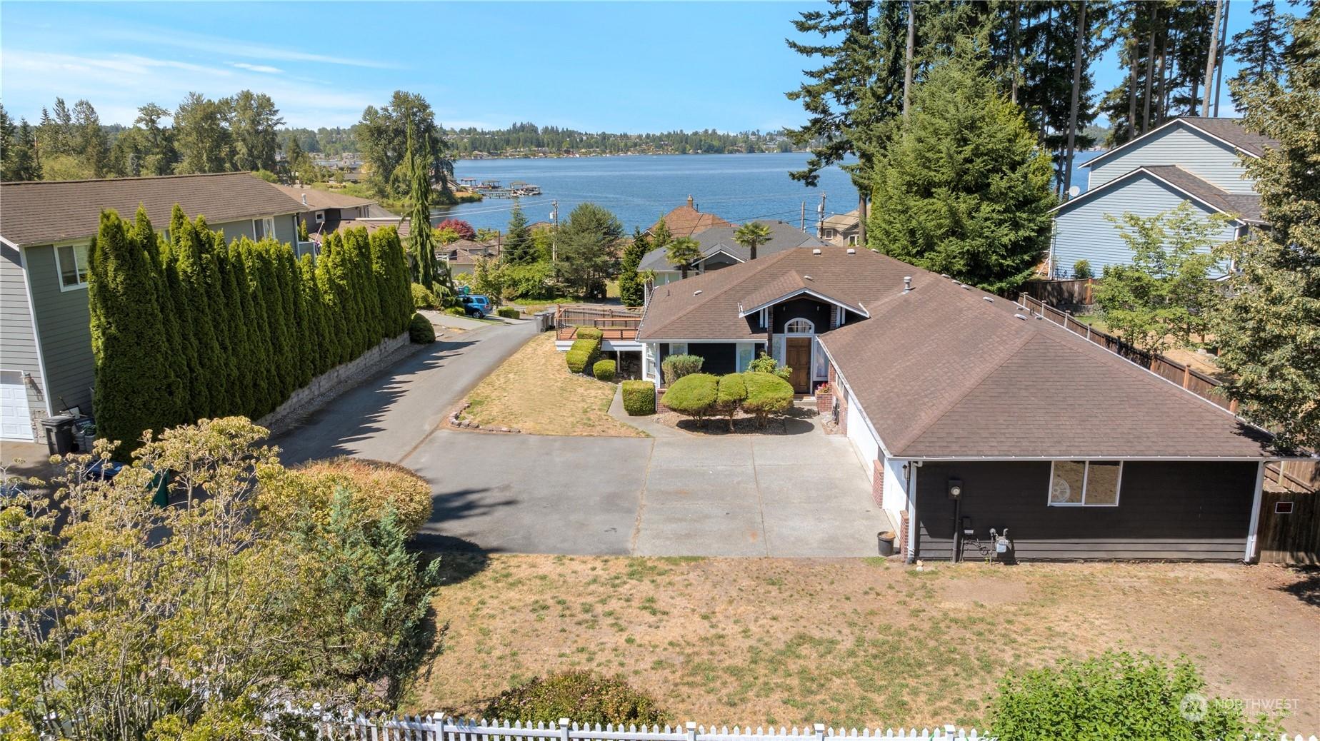 835 Lakeshore, Lake Stevens, WA lhrmls01719073