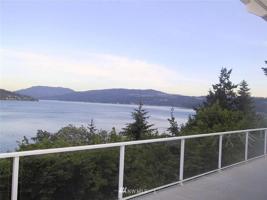 670 Lake SAMM NE