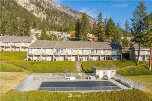 11415 S Lakeshore Rd.