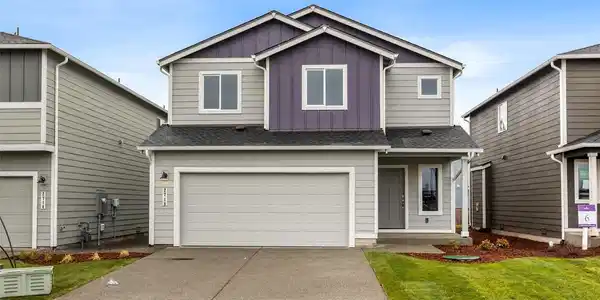 2718 Leaning Oak (Lot 7) SE