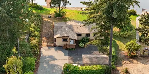 1171 Trails End