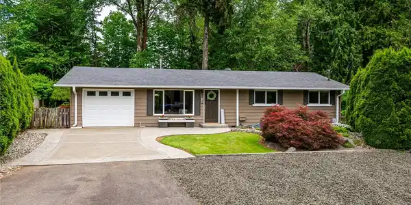 7308 Greenvalley SW
