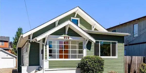 838 NE 80th Street