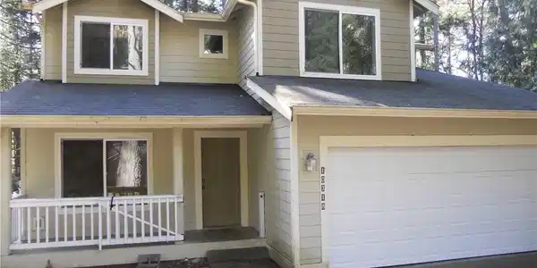 10318 Riviera
