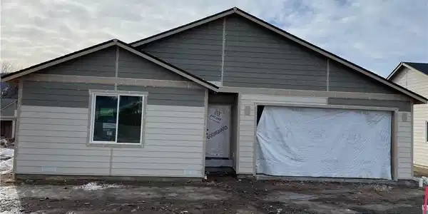 2366 Marlette
