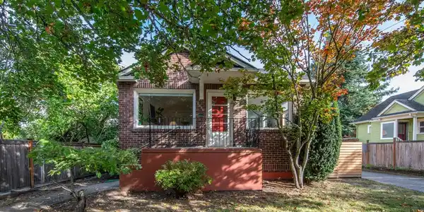 6616 Fremont N