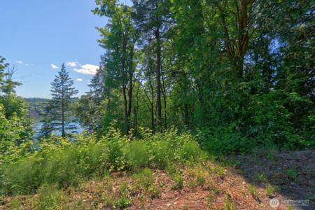 300 E Bridger Lane
