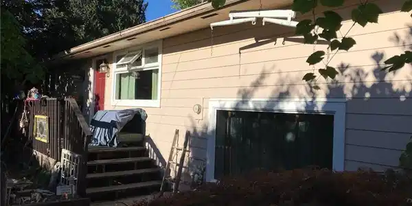 411 Rhodora Heights