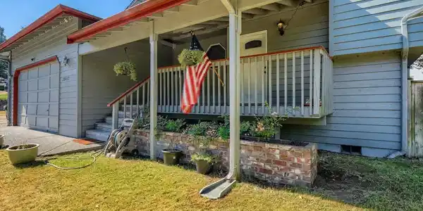 28417 37th S