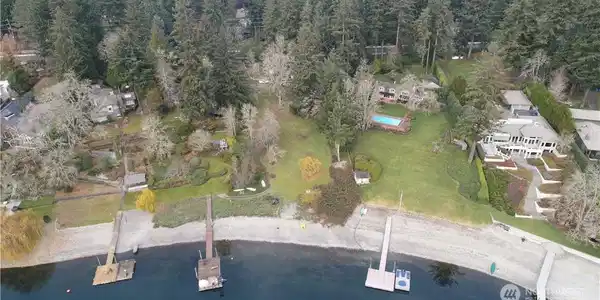 11515 Gravelly Lake SW