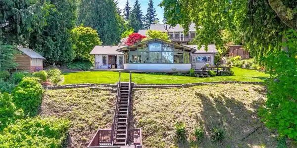 7902 Kelly Beach