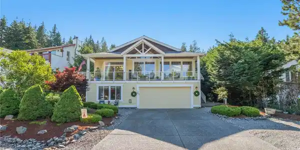 19 Longshore Lane