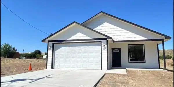 0 N Maple Street