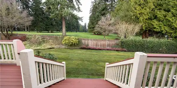 1529 63rd SE