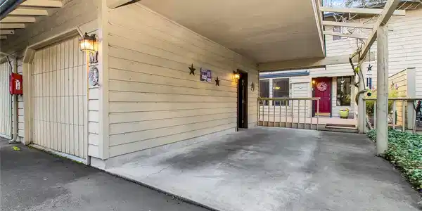 1314 Evergreen Park SW