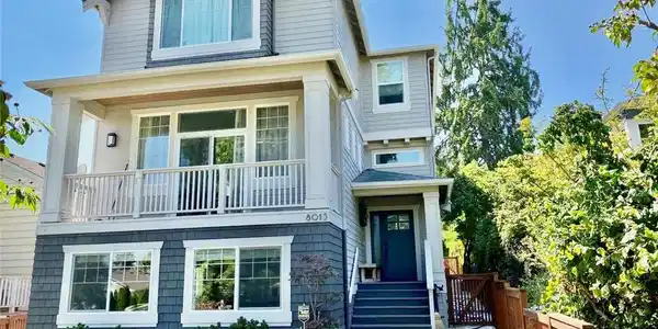 8015 12th NE