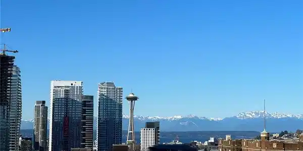 700 Denny