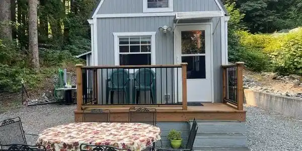 33188 South Shore