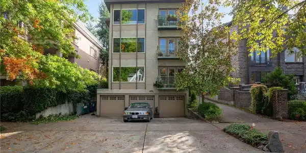 1128 Broadway E