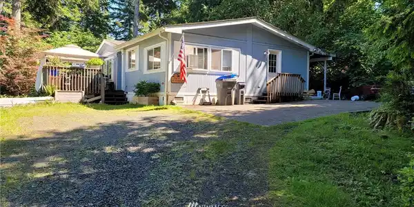 100 Lupine Ct