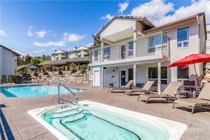 808 West Manson