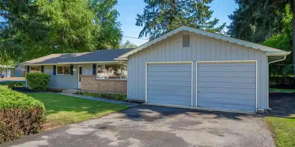 8628 108th SW