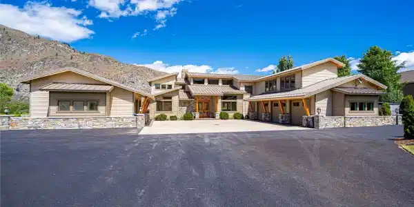 230 Vineyard