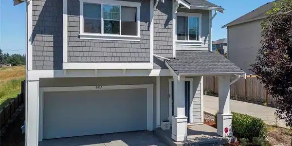 8015 35 NE